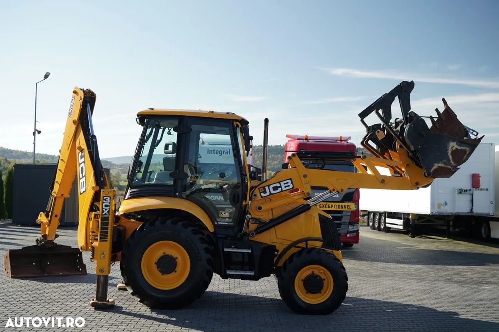 JCB 3CX PLUS / JOYSTICK / AER CONDIȚIONAT / CUPĂ RAPIDĂ / SET CUPĂ / CA NOU / SHOWROOM POLONIA / - 6