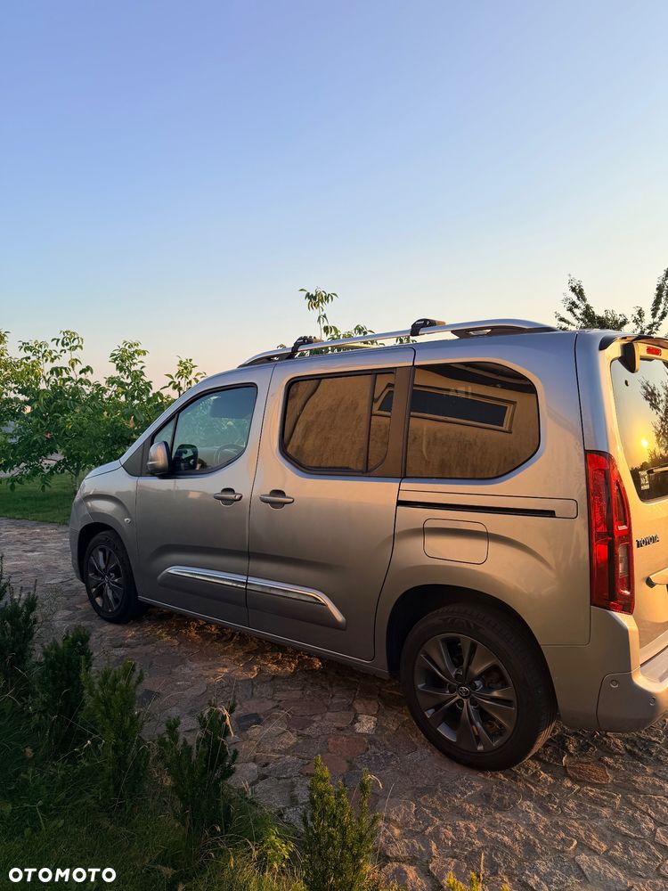 Toyota Proace City Verso 1.2 D-4T Family - 8