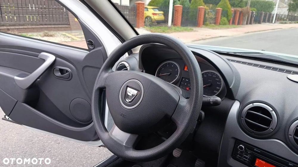 Dacia Duster 1.6 16V 4x2 - 25