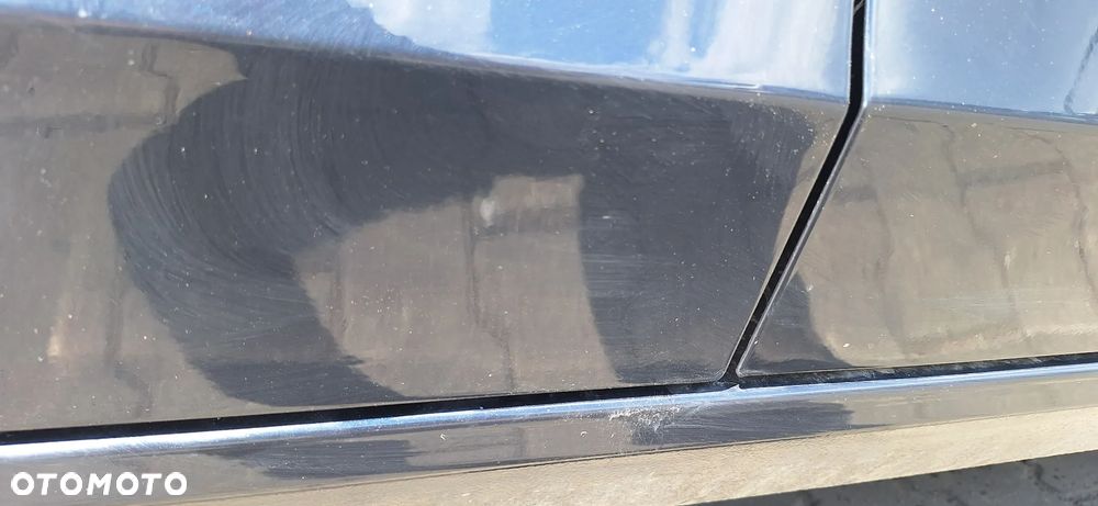 Audi A4 B8 Sedan Drzwi Tył Tylne Prawe Kod Lakieru LX5R - 2