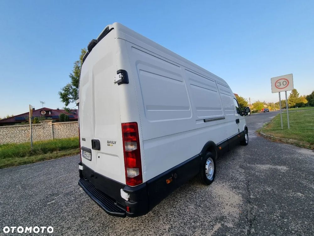 Iveco DAILY - 7