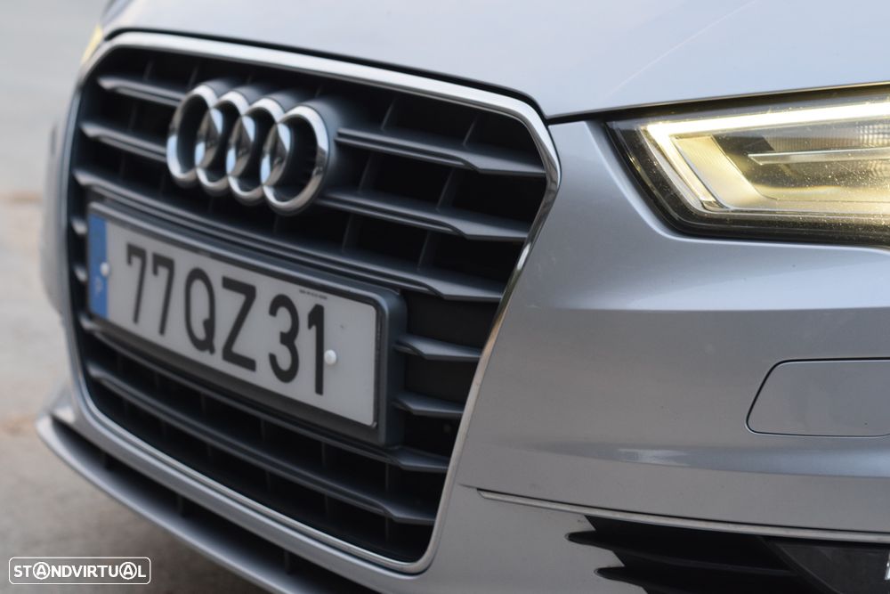 Audi A3 Cabrio 1.6 TDi Attraction - 14