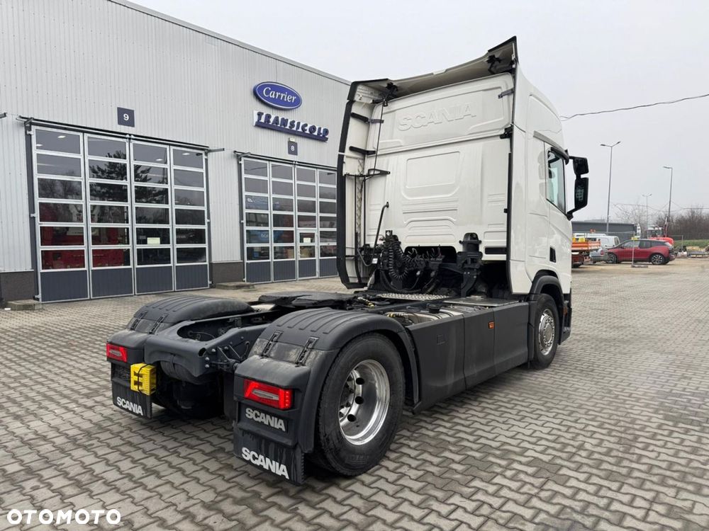 Scania hydraylika Hyva / przód na poduszkach - 6