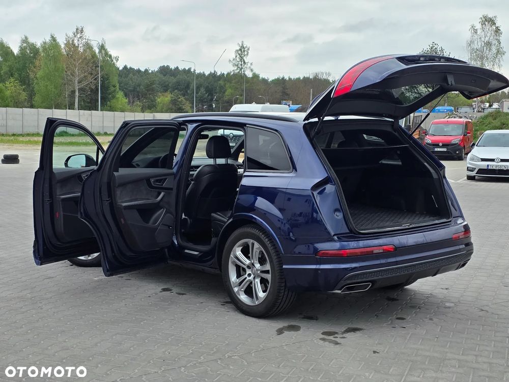 Audi Q7 - 17