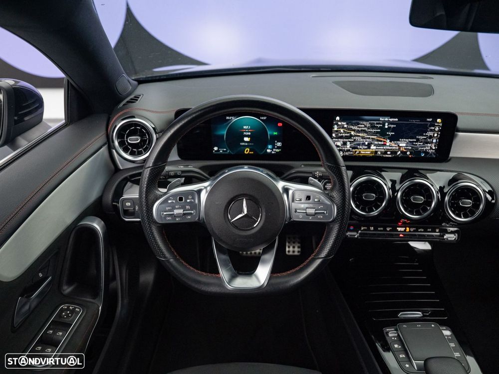 Mercedes-Benz CLA 250 e Shooting Brake AMG Line - 17