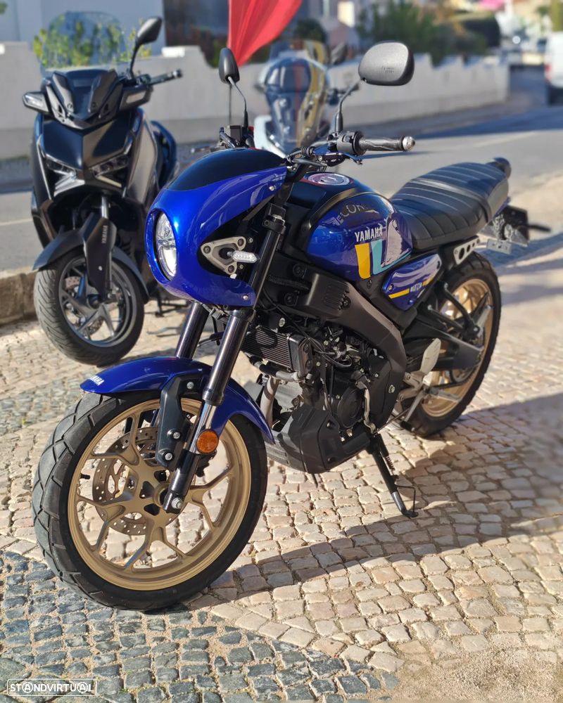 Yamaha XSR - 4