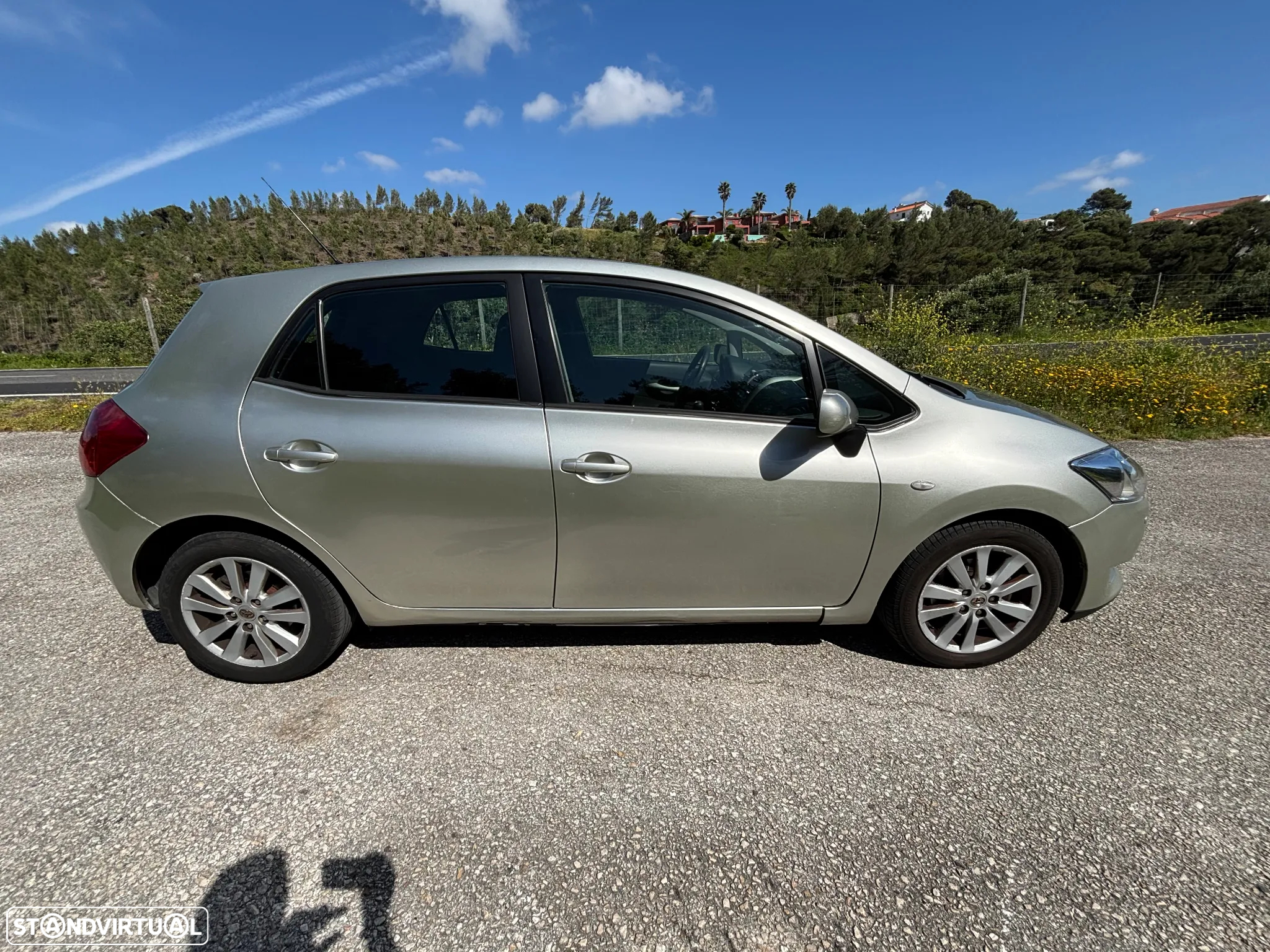 Toyota Auris 1.4 D-4D AC - 4
