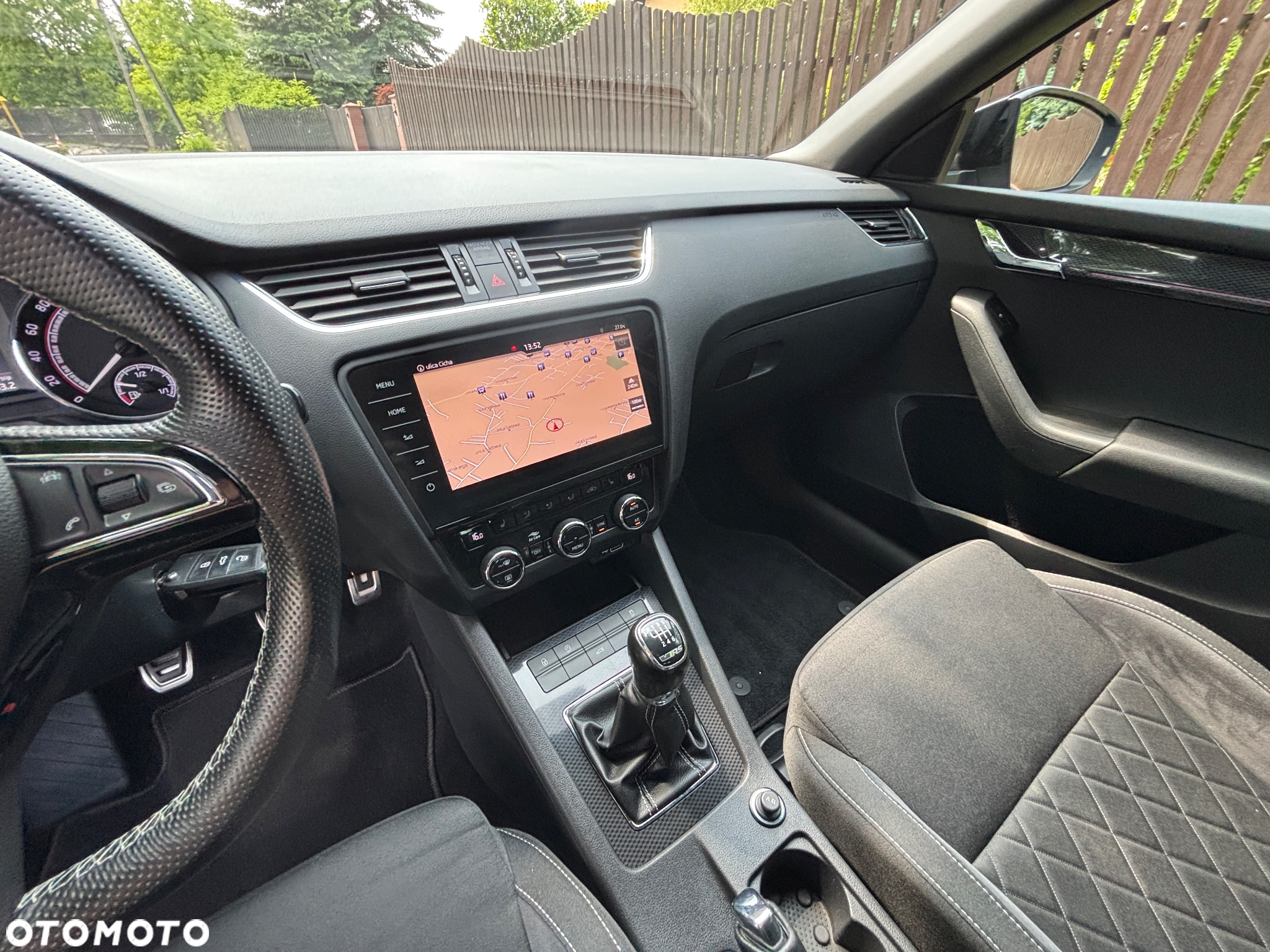 Skoda Octavia Combi 2.0 TDI RS - 9