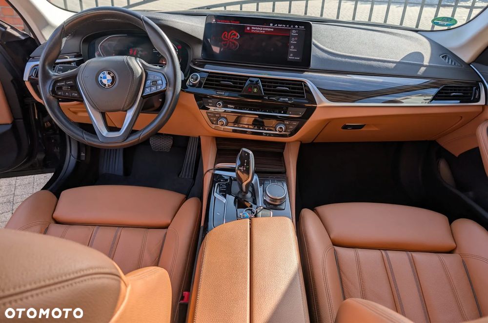 BMW Seria 5 520d xDrive MHEV Luxury Line - 16