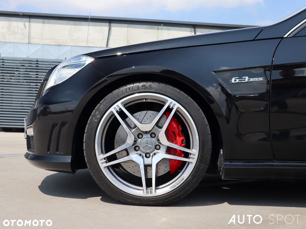 Mercedes-Benz Klasa E 63 AMG AMG Speedshift 7G-MCT - 3