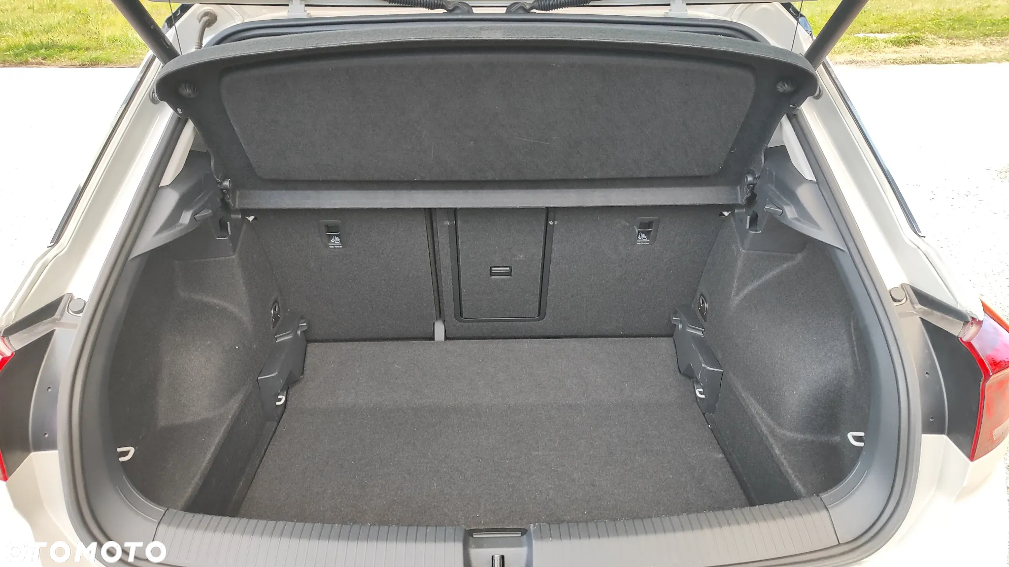 Volkswagen T-Roc 1.5 TSI Style DSG - 16
