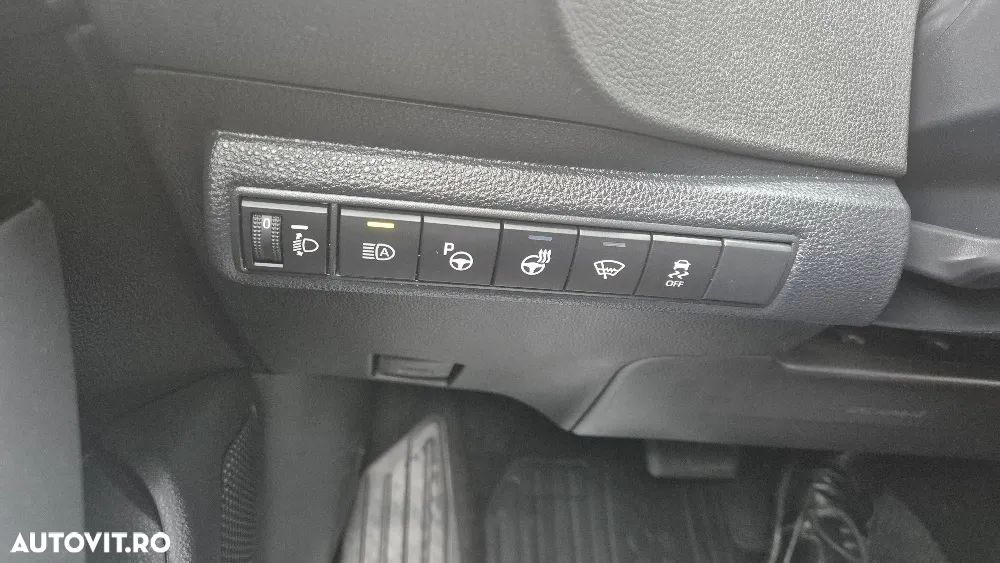 Toyota Corolla 1.8 HSD Dynamic - 21