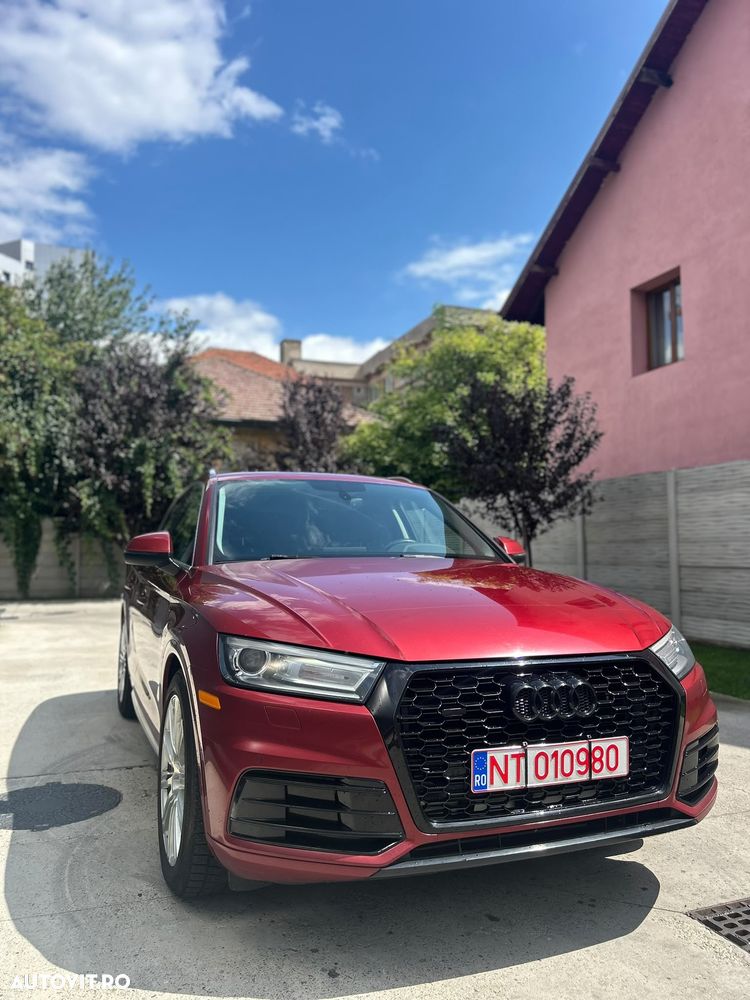 Audi Q5 2.0 TFSI S tronic Sport - 2