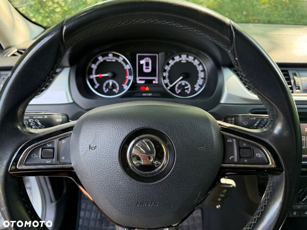 Skoda RAPID 1.0 TSI Ambition - 21