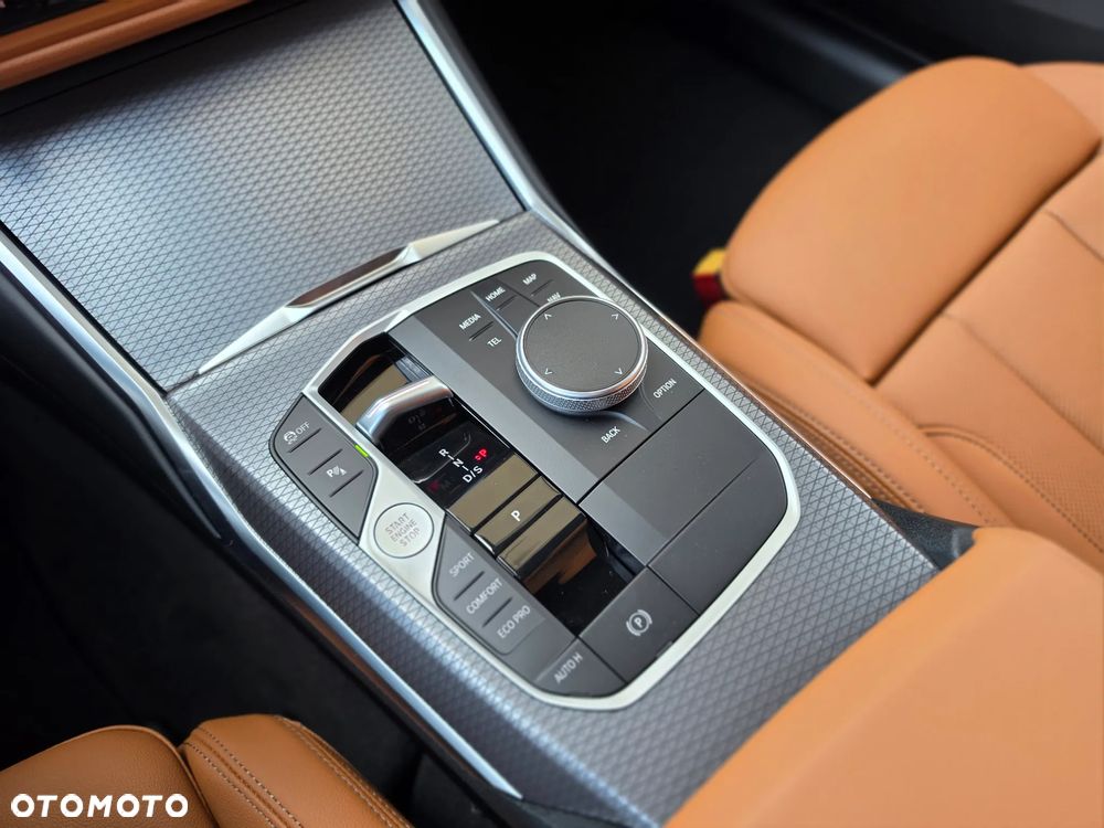 BMW Seria 3 320d xDrive mHEV M Sport - 27