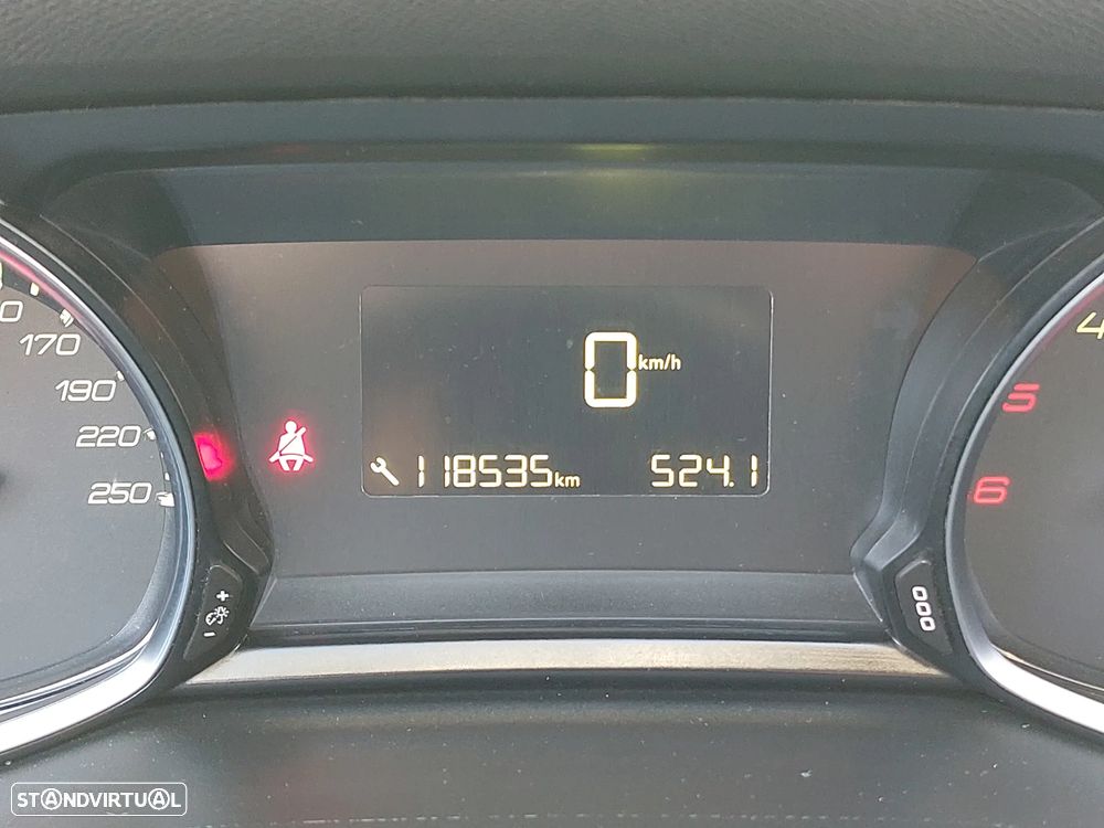 Peugeot 308 SW 1.6 e-HDi Allure J17 - 17