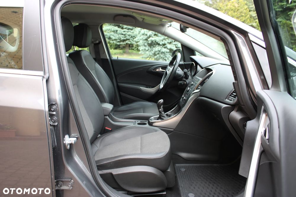 Opel Astra 1.6 Cosmo - 21