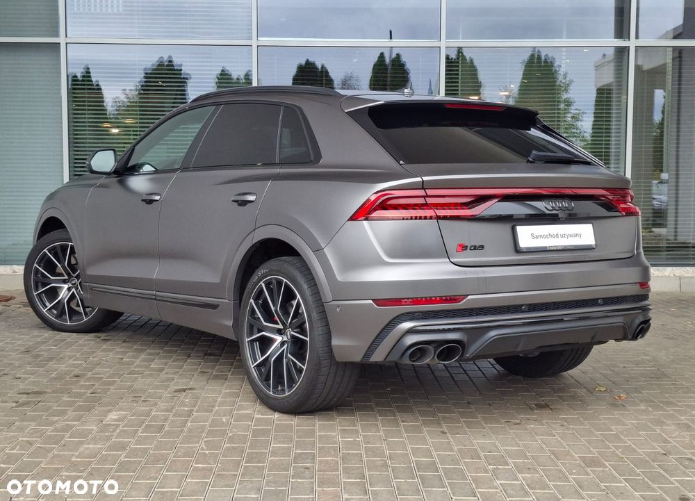 Audi SQ8 - 2
