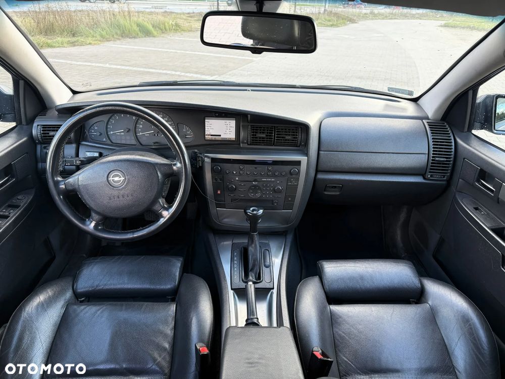 Opel Omega - 12