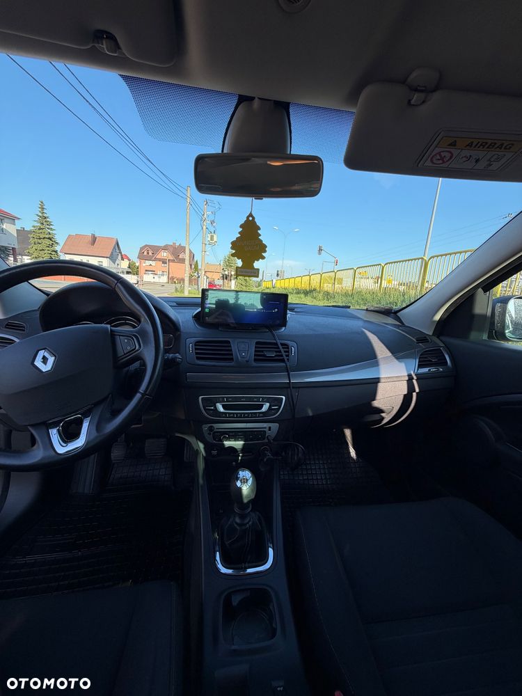 Renault Megane 1.6 16V Limited - 10