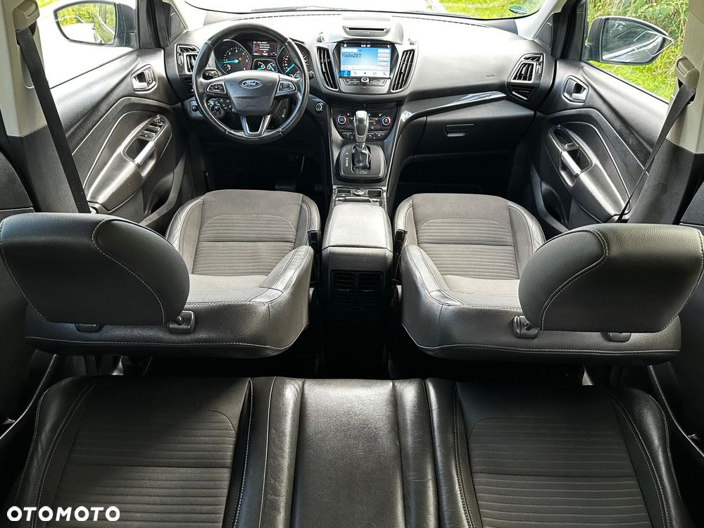 Ford Kuga 2.0 TDCi 4x4 Individual - 26
