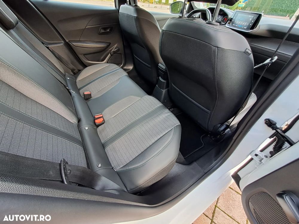 Peugeot 208 PureTech 75 Active Pack - 10