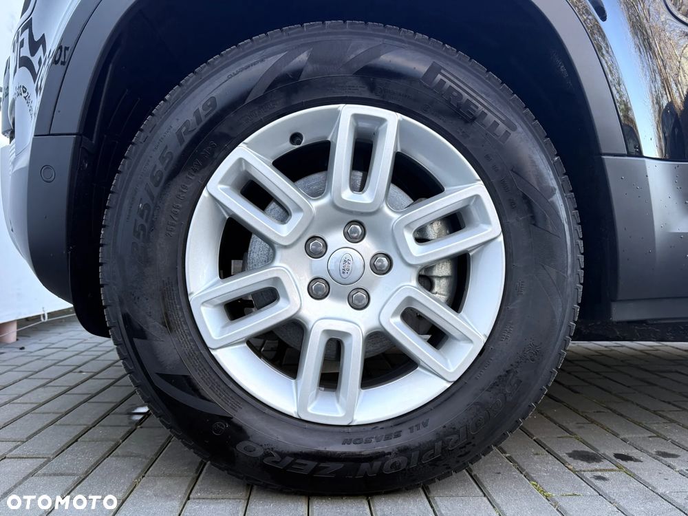 Land Rover Defender 110 D250 S - 7