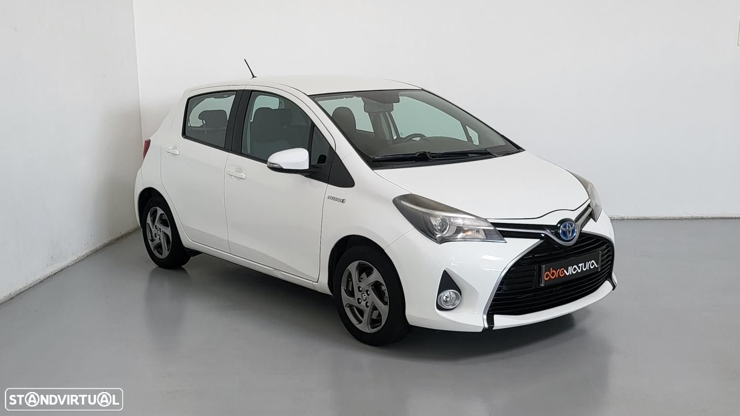Toyota Yaris 1.5 HSD Comfort+P.Style - 3