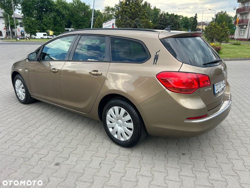 Opel Astra 1.4 Turbo - 16