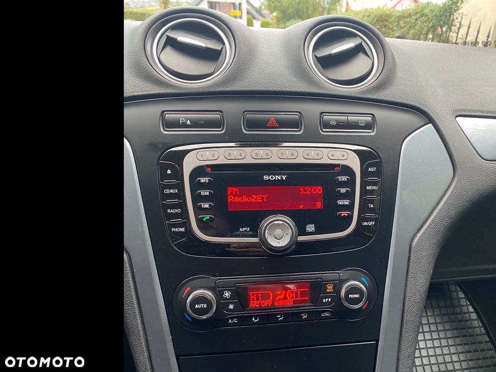 Ford Mondeo 1.6 TDCi Trend - 24