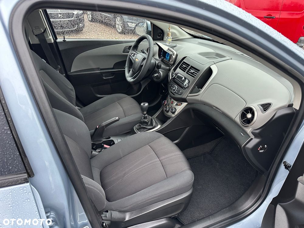 Chevrolet Aveo 1.2 LT+ - 30