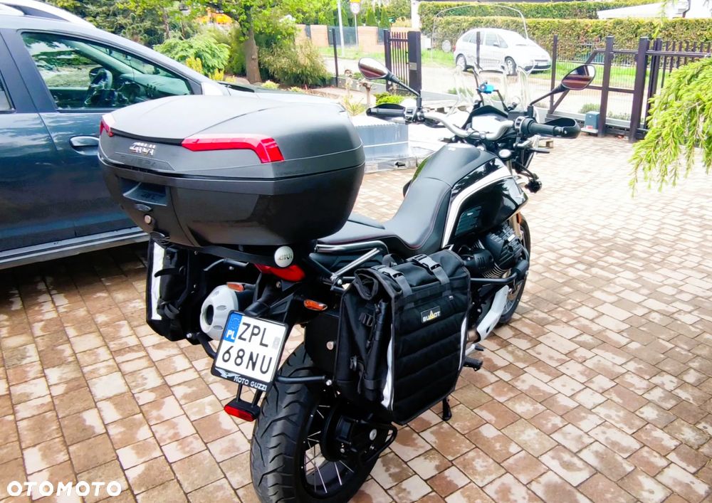 Moto Guzzi V85 - 5