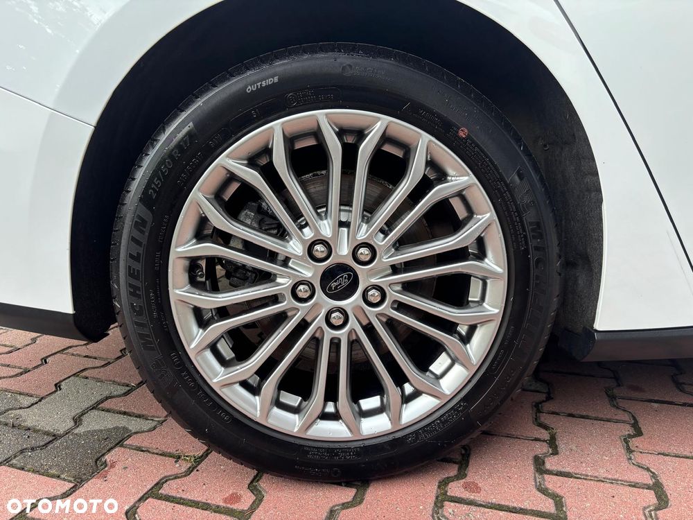 Ford Focus 1.5 EcoBlue STart-Stopp-System TITANIUM - 36