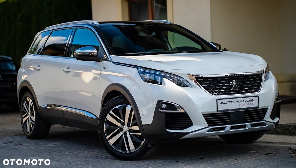Peugeot 5008 - 8