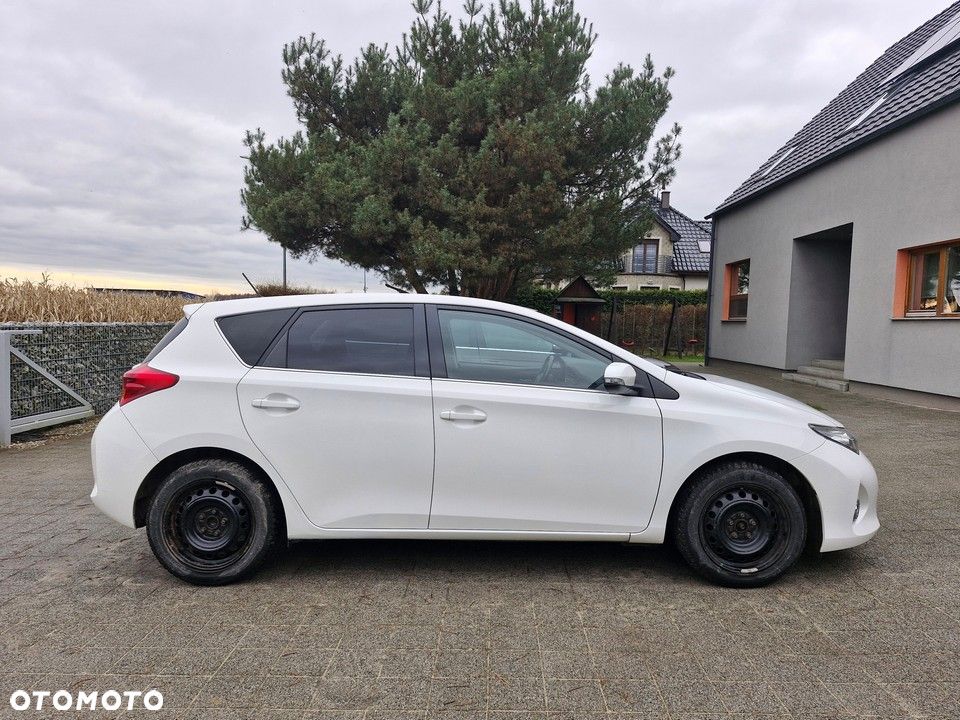 Toyota Auris 1.6 Valvematic Life Plus - 18