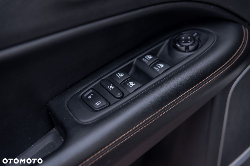 Jeep Compass 1.4 TMair Limited FWD S&S - 15