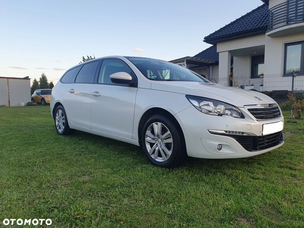 Peugeot 308 1.6 BlueHDi Allure S&S - 2