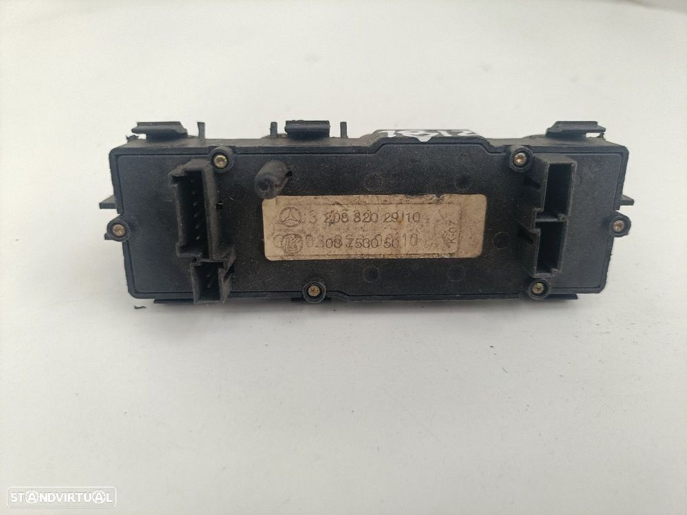 Botão / Botões / Comutador Vidro Esq Mercedes-Benz Clk (C208) - 2