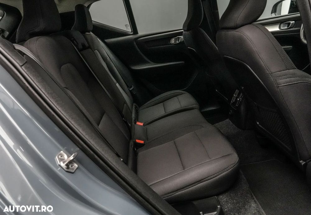 Volvo XC 40 Recharge T5 Twin Engine AT7 Inscription Expression - 17