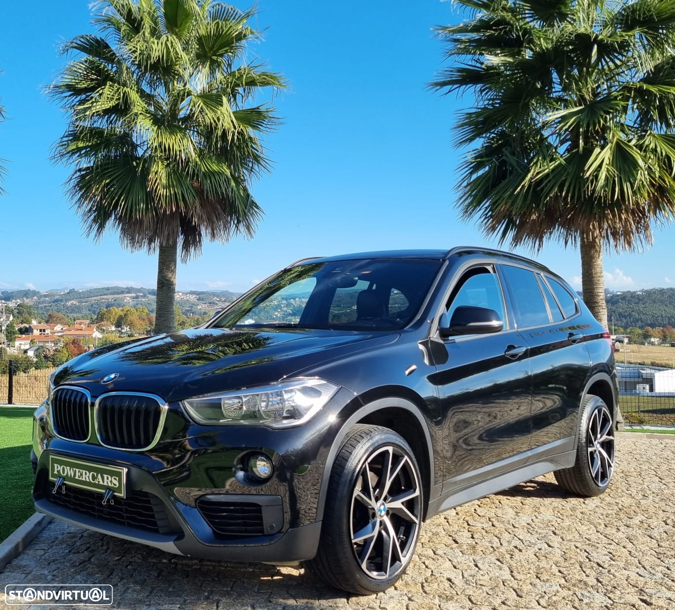 BMW X1 16 d sDrive Auto Line Sport - 4