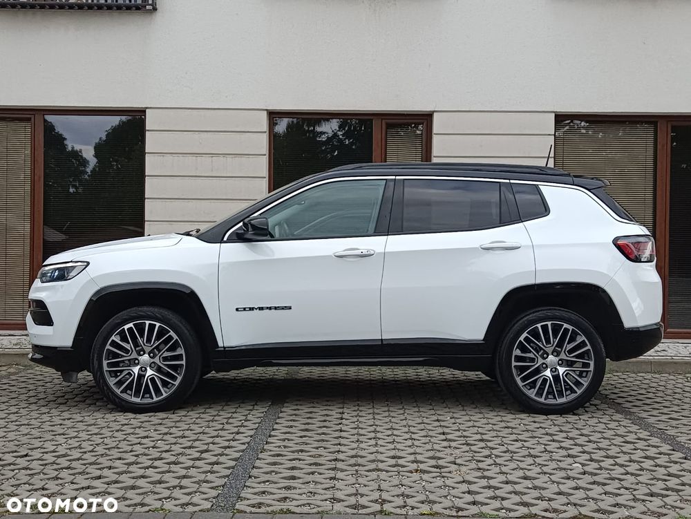 Jeep Compass - 4