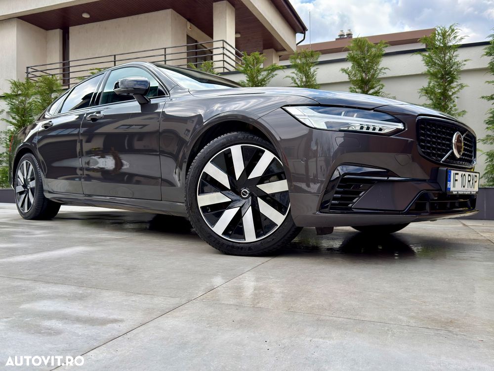 Volvo S90 Recharge T8 AWD Core - 25