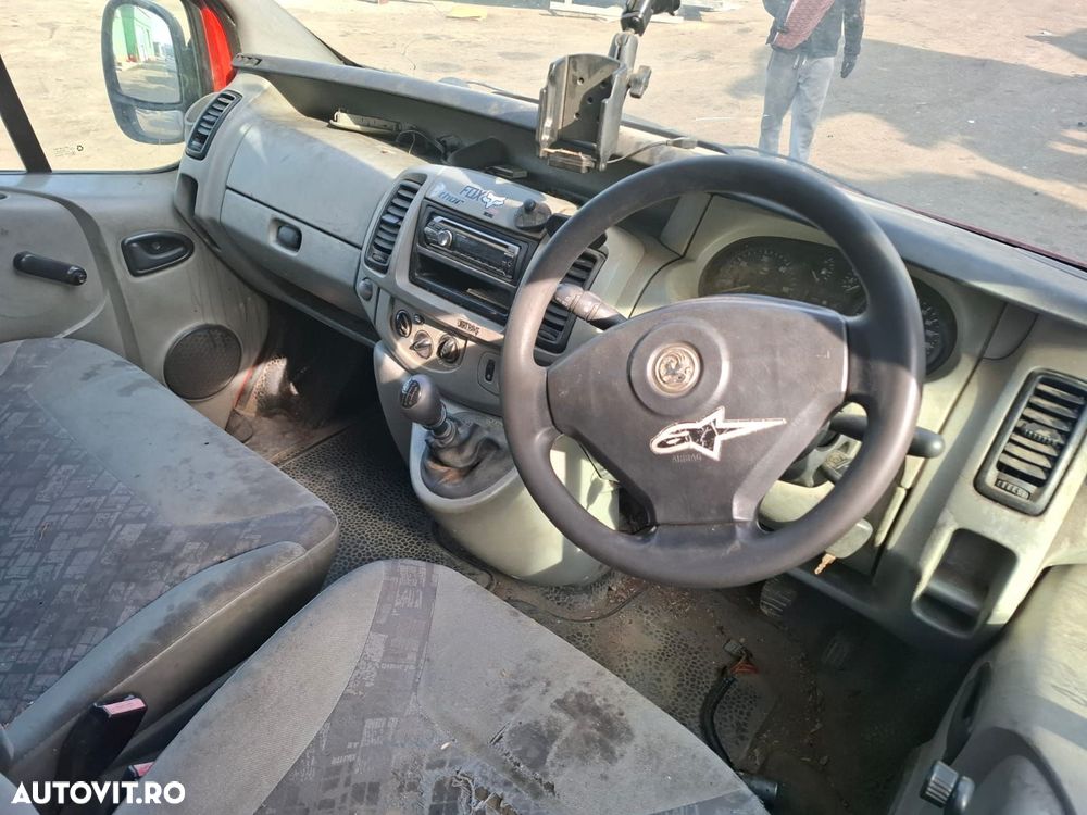 Ornament spate 91165735 Opel Vivaro A [2002 - 2006] 1.9 dti F9Q760 - 8