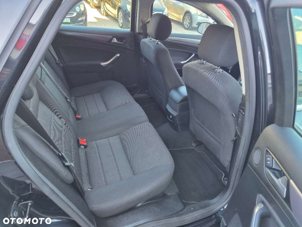 Ford Mondeo 2.0 TDCi Titanium - 21
