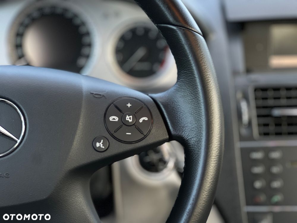 Mercedes-Benz Klasa C 200 Kompressor Avantgarde - 22