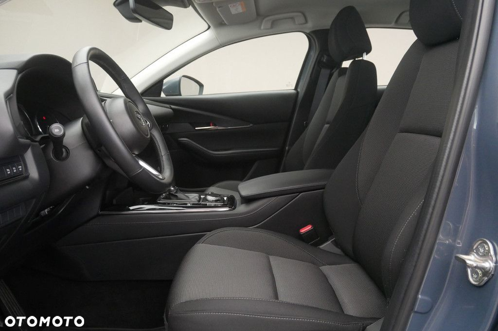 Mazda CX-30 - 12
