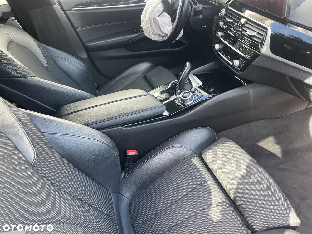 BMW Seria 5 520d - 9