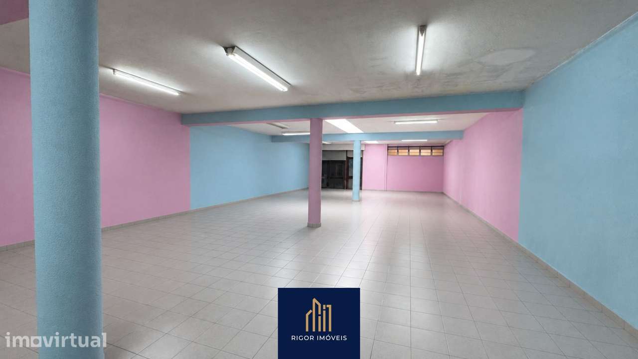 Espaço Comercial no Centro da Póvoa de Varzim – 225 M2 - Grande imagem: 4/13