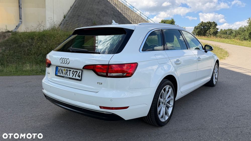 Audi A4 Avant 2.0 TDI S tronic - 11