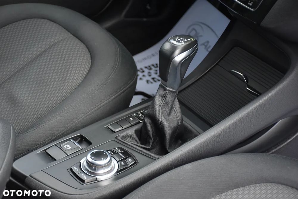 BMW X1 sDrive18d Sport - 29